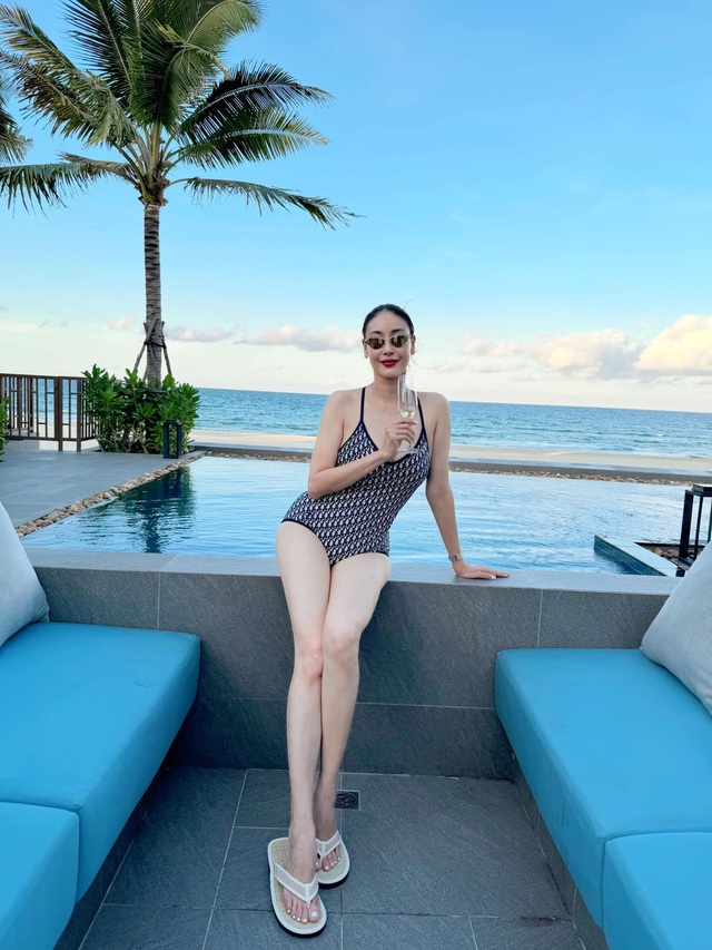 Hoa hậu Việt lấy đại gia hơn 12 tuổi: Ở biệt thự 400 tỷ, từng tự ti vì chồng nói “to như voi”- Ảnh 6.