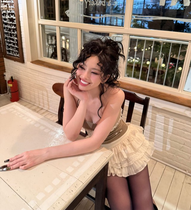 Tái hợp với chàng game thủ đào hoa, nữ dancer "ruột" cực slay, fan nam hết lời ngợi khen- Ảnh 6.