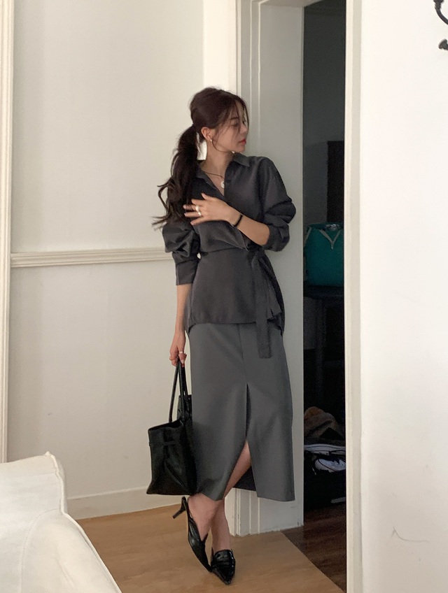 Mùa thu mặc chân váy dài là quá chuẩn: 10 cách phối đồ giúp chị em đi đâu cũng được khen sành điệu- Ảnh 1.