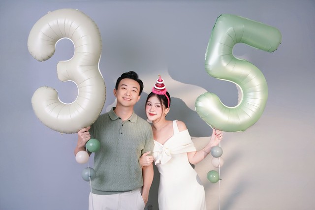 Hoa hậu Việt vừa đăng quang đã nhận rổ gạch đá: Suýt bị tước vương miện, kết hôn với BTV điển trai như tài tử- Ảnh 8.