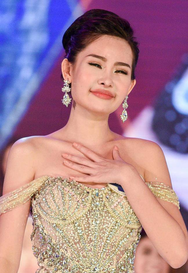 Hoa hậu Việt vừa đăng quang đã nhận rổ gạch đá: Suýt bị tước vương miện, kết hôn với BTV điển trai như tài tử- Ảnh 2.