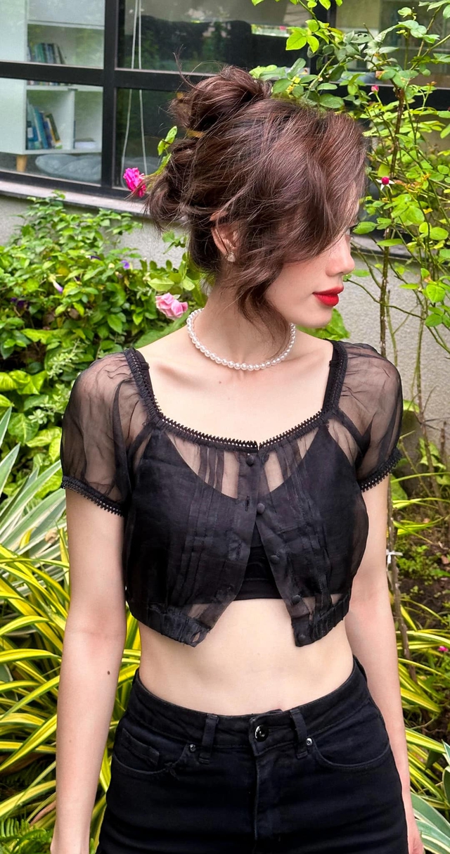 Cô tiếp viên hàng không trên "chuyến bay sinh tử" đang hot nhất Việt Nam: "Trâm Anh ơi, em đẹp quá"- Ảnh 10.
