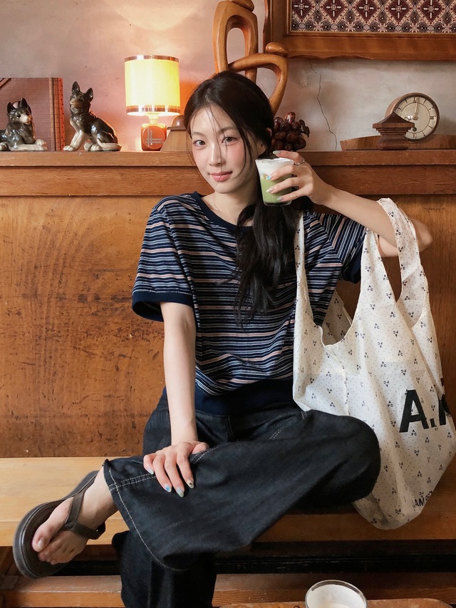 10 set đồ màu trầm đúng chất thu dành cho nàng thích sự trang nhã, sang trọng- Ảnh 9.