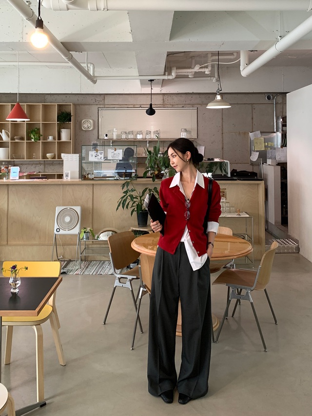 10 set đồ màu trầm đúng chất thu dành cho nàng thích sự trang nhã, sang trọng- Ảnh 5.