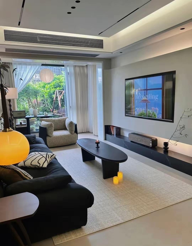 Chồng bác sĩ vợ tiếp viên: Cải tạo nhà thành không gian sống chill, nơi mọi bão giông đều dừng chân sau cánh cửa!- Ảnh 2.