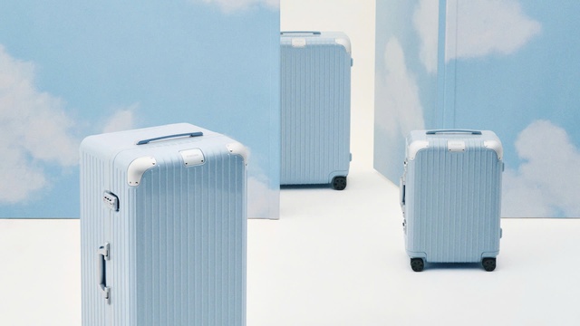 RIMOWA "vẽ áng mây trời" trong BST HYBRID cho mùa mới- Ảnh 2.