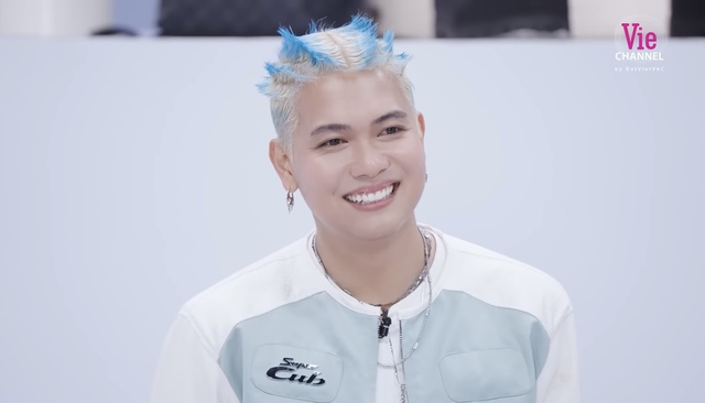 Không thể nhận ra đây là BigDaddy, Emily cũng đành bó tay- Ảnh 2.