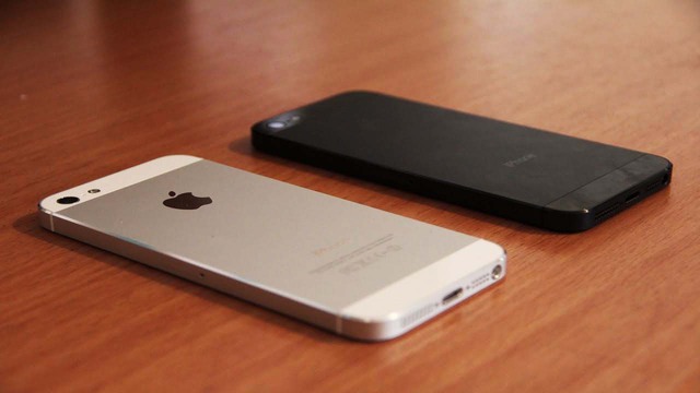 3 chiếc iPhone đã trở thành huyền thoại, Gen Z hay Alpha bây giờ làm sao biết iPhone đã từng đẹp như thế nào!- Ảnh 6. 3 chiếc iPhone đã trở thành huyền thoại, Gen Z hay Alpha bây giờ làm sao biết iPhone đã từng đẹp như thế nào!- Ảnh 6.