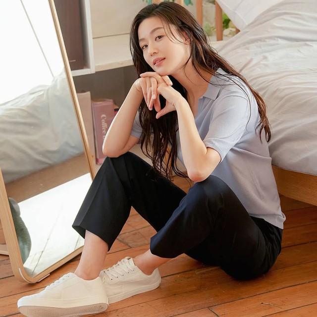 Biến căng: Loạt nhãn hàng xóa sổ Jeon Ji Hyun, "mợ chảnh" nghi bị phong sát tại Trung Quốc- Ảnh 5.