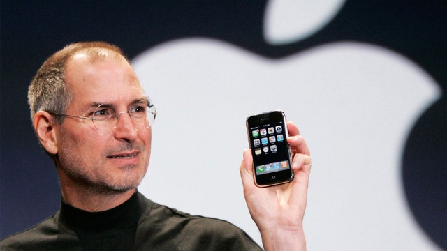 3 chiếc iPhone đã trở thành huyền thoại, Gen Z hay Alpha bây giờ làm sao biết iPhone đã từng đẹp như thế nào!- Ảnh 1. 3 chiếc iPhone đã trở thành huyền thoại, Gen Z hay Alpha bây giờ làm sao biết iPhone đã từng đẹp như thế nào!- Ảnh 1.