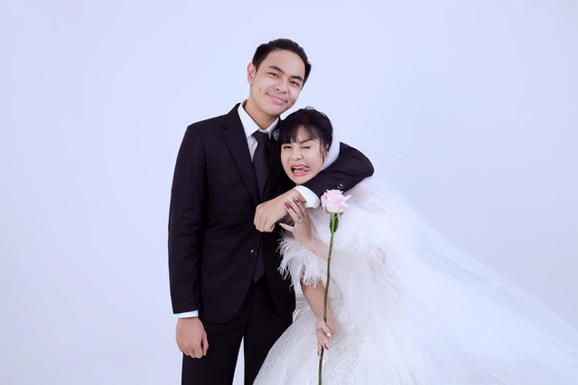 Showbiz Việt xuất hiện trai đẹp trong phim đang hot nhất rạp: Visual cam thường cực cuốn, khui ra gia thế mới ngỡ ngàng- Ảnh 5.