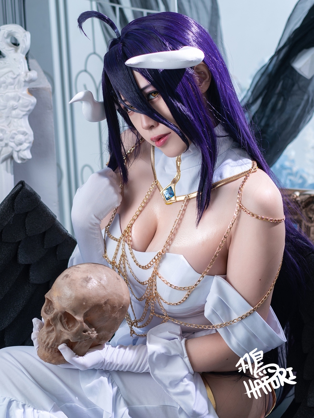 Khi vẻ đẹp của Albedo được hiện thực hóa, fan Overlord đổ gục trước bản cosplay này- Ảnh 2.