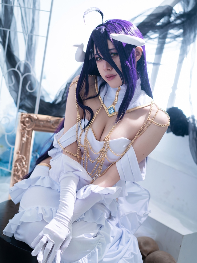 Khi vẻ đẹp của Albedo được hiện thực hóa, fan Overlord đổ gục trước bản cosplay này- Ảnh 1.