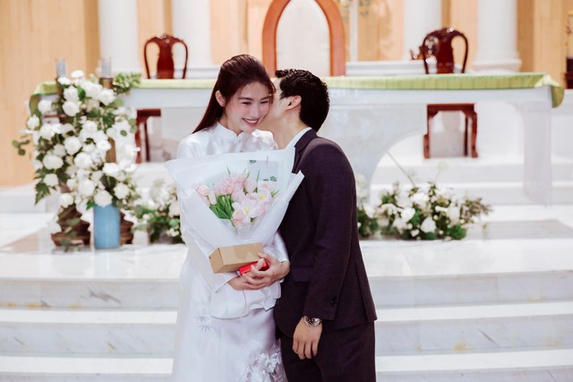 Á hậu Việt được bạn trai doanh nhân cầu hôn, trước khi gật đầu còn hỏi 1 câu khó lường- Ảnh 4.