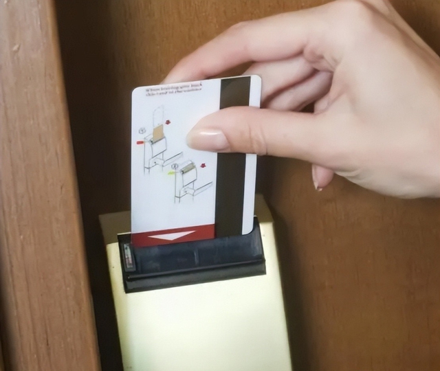 Ở khách sạn có 4 thứ không sạch như bạn tưởng: Bật mí từ người dọn phòng khiến ai nghe cũng rùng mình- Ảnh 2.