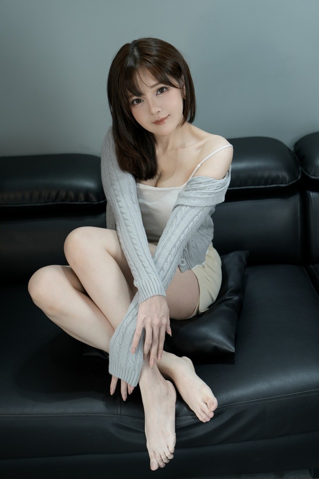 Lạc lối trong loạt ảnh hóa gái Nhật của "thánh nữ" cosplay đình đám- Ảnh 7.