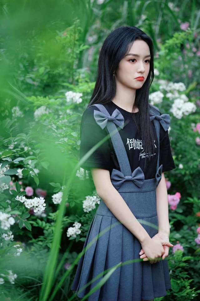 Đừng mắc bẫy! Người xấu tính xuyên tạc, đánh giá thấp bạn? Sự thật là họ đang mang "GƯƠNG SOI" chính mình ra chỉ trích!- Ảnh 1.