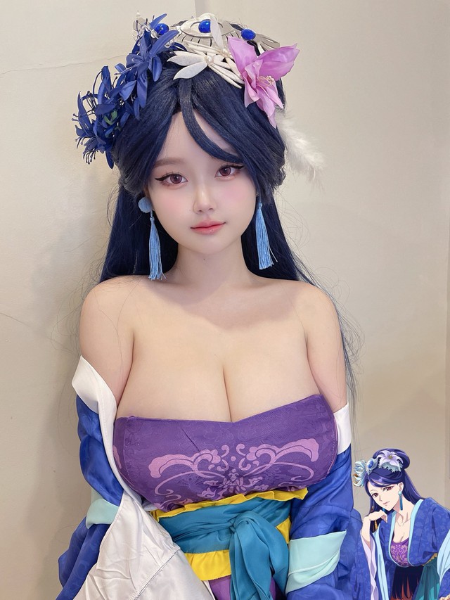 Sở hữu gương mặt ngây thơ, nữ coser gây choáng váng với những màn cosplay táo bạo- Ảnh 5.