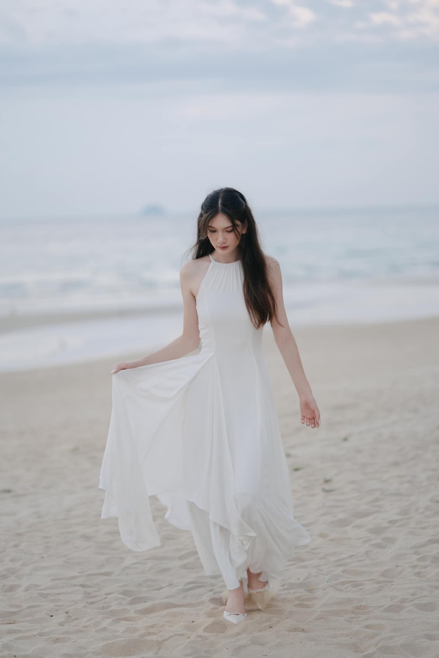 Em gái thủ môn Lâm Tây tuổi 18: Xinh đẹp trong trẻo, cao gần 1m80, chân dài eo thon, visual nổi bần bật- Ảnh 9.