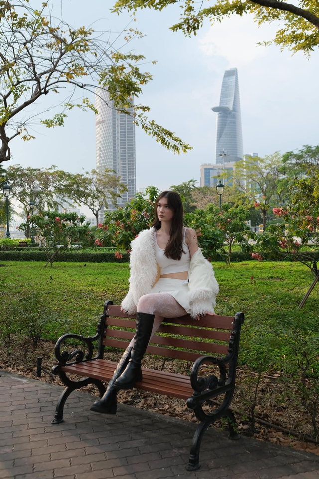 Em gái thủ môn Lâm Tây tuổi 18: Xinh đẹp trong trẻo, cao gần 1m80, chân dài eo thon, visual nổi bần bật- Ảnh 8.