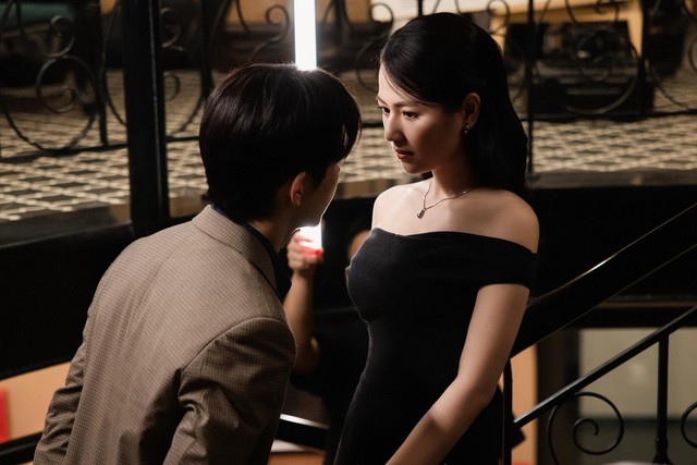 Đời thực xinh nhất của "cô hàng xóm" đã có chồng vẫn khiến tổng tài sở hữu du thuyền si mê- Ảnh 2.