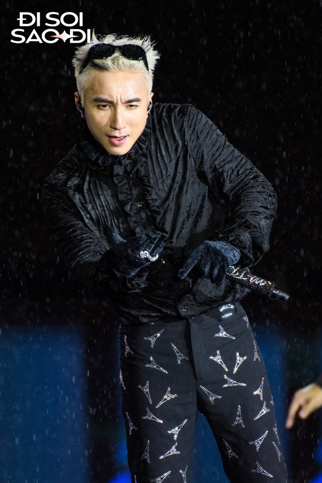Sơn Tùng M-TP “đảo ngói” trắng thành thần nhưng lại giống G-Dragon nữa rồi!- Ảnh 12.