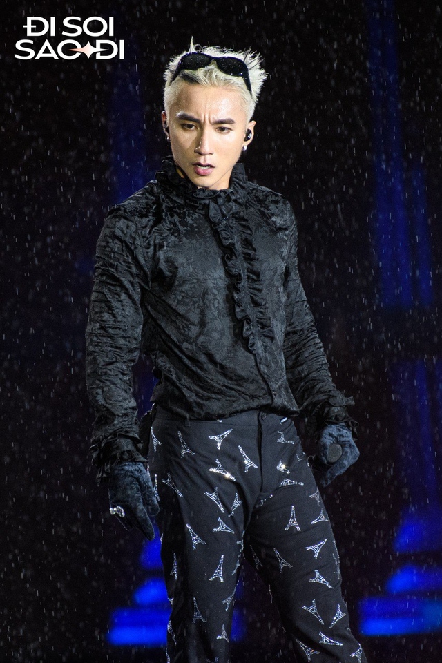 Sơn Tùng M-TP “đảo ngói” trắng thành thần nhưng lại giống G-Dragon nữa rồi!- Ảnh 17.