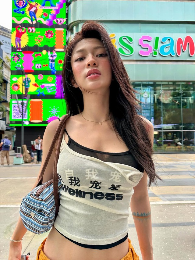 Mỹ nhân 2k1 trong "bao nhiêu lời hát anh chỉ viết về một người" hot nhất hiện tại là ai?- Ảnh 6.
