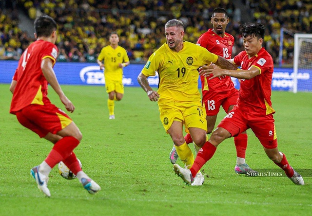 FIFA ra án phạt nặng, LĐBĐ Malaysia thừa nhận sai sót nhập tịch- Ảnh 1.