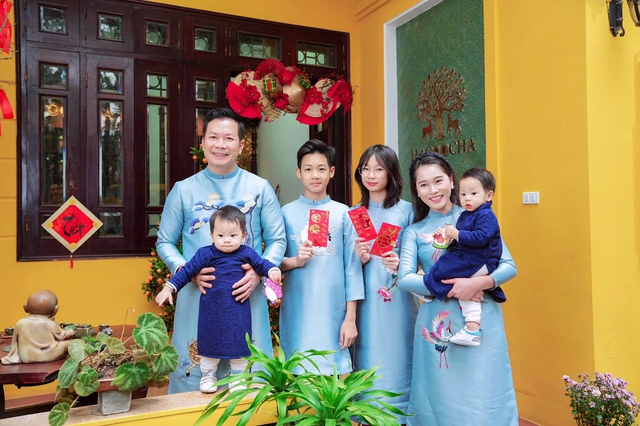 Chân dung đại thiếu gia 14 tuổi nhà Phó chủ tịch Cen Group: "Tránh đường cho trai đẹp đi qua..."- Ảnh 3.