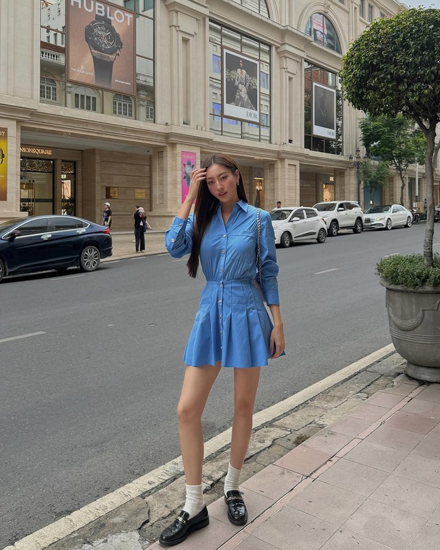 Tham khảo 10 set váy mùa thu trẻ xinh mãn nhãn từ sao Việt- Ảnh 6.