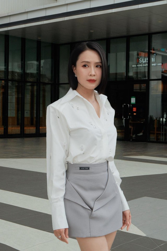 Hồng Diễm được khen không ngớt về nhan sắc tuổi 42, phong cách thời trang cực trẻ trung và thanh lịch- Ảnh 6.