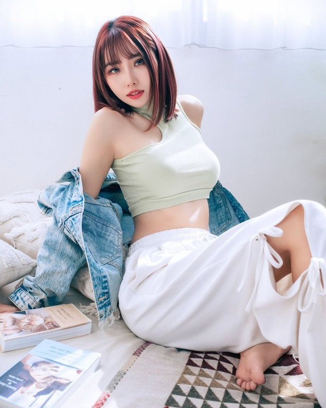 Hot girl gây sốt mạng xã hội, thể hiện khả năng chạy 100m đầy ấn tượng- Ảnh 4.
