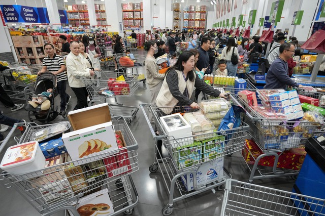 6 món đồ "làm loạn" siêu thị Trung Quốc: Xứ tỷ đua nhau mua, hàng cứ lên kệ là bay vèo vèo- Ảnh 1.