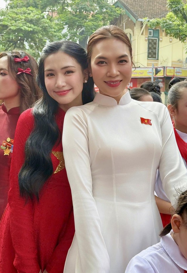 Sân khấu ngắn nhất sự nghiệp Hòa Minzy và câu trả lời về thái độ thực sự đối với Mỹ Tâm tại Đại lễ 2/9- Ảnh 4.