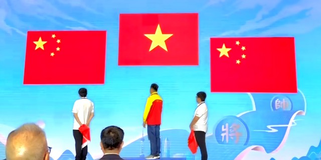 “Nam Phương công tử” Lại Lý Huynh: Từ cậu bé miền Tây mê cờ đến nhà vô địch cờ tướng thế giới- Ảnh 2.