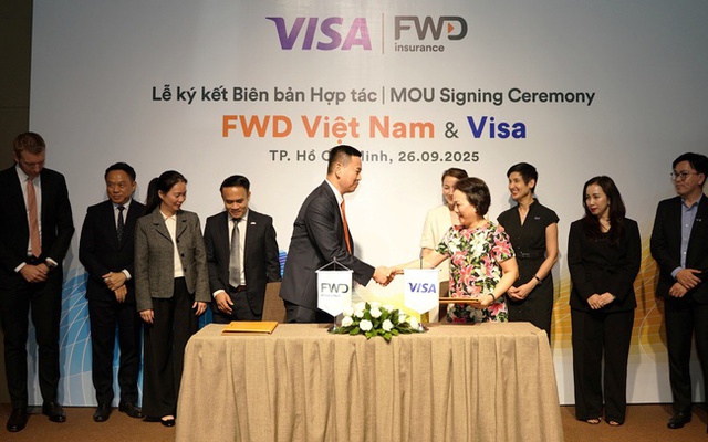 Trả góp phí bảo hiểm an toàn và thông minh nhờ sự kết hợp giữa FWD Việt Nam và Visa- Ảnh 1.