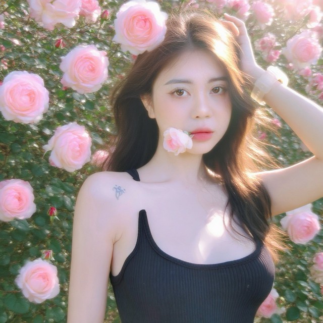 Streamer Trang Chuối công khai hình ảnh riêng tư, tâm sự "không dám nhận mình"- Ảnh 5. Streamer Trang Chuối công khai hình ảnh riêng tư, tâm sự "không dám nhận mình"- Ảnh 5.