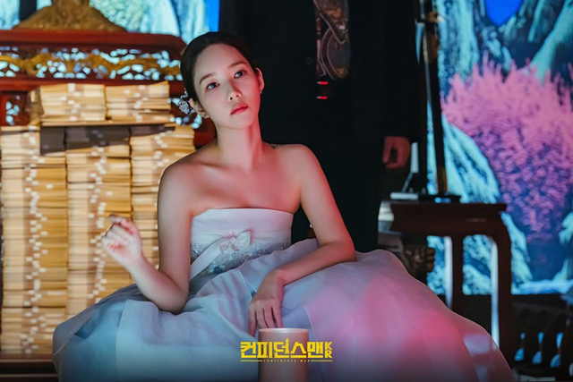Gương mặt biến dạng của Park Min Young khiến 1,5 triệu người không thể nhận ra- Ảnh 3.