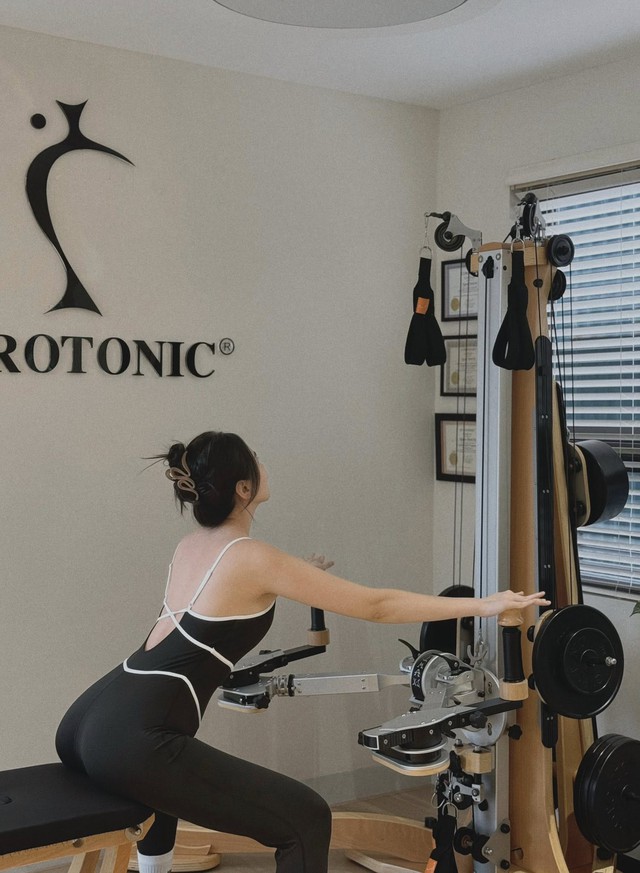 MC Mai Ngọc cực chăm tập môn này lấy lại vóc dáng sau sinh, body căng đét như chưa từng sinh nở!- Ảnh 1. MC Mai Ngọc cực chăm tập môn này lấy lại vóc dáng sau sinh, body căng đét như chưa từng sinh nở!- Ảnh 1.