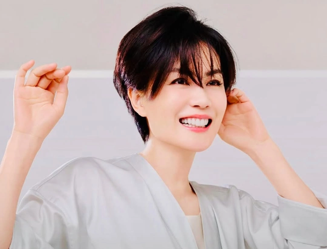 Lý do bố Tạ Đình Phong cưng Trương Bá Chi hết mực nhưng lại lạnh nhạt với Vương Phi- Ảnh 8.