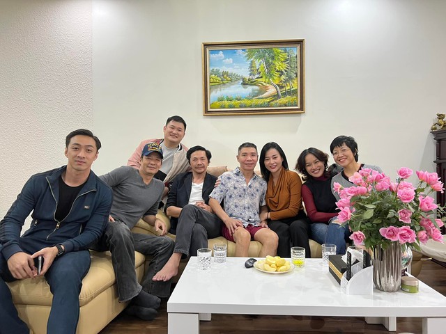 MC Thảo Vân thăm NSND Công Lý khi bạo bệnh, vợ hiện tại có động thái khiến dân mạng tấm tắc: Có phúc!- Ảnh 3.