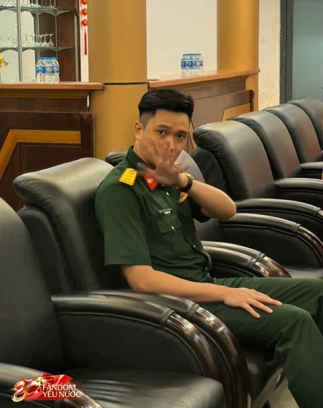 “Chiến thuật không vẫy tay, không vuốt tóc” của Lê Hoàng Hiệp- Ảnh 4.