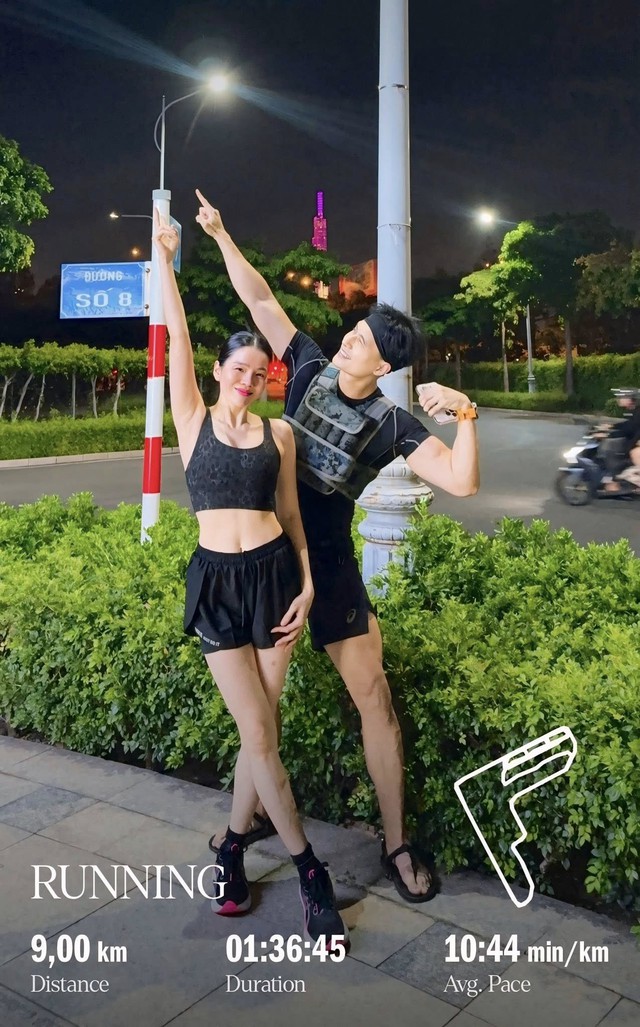 Lệ Quyên tuổi 44 dáng vẫn "thắt đáy lưng ong" quyến rũ nhờ chăm tập thể thao, từ gym, chạy bộ đến pickleball- Ảnh 1.