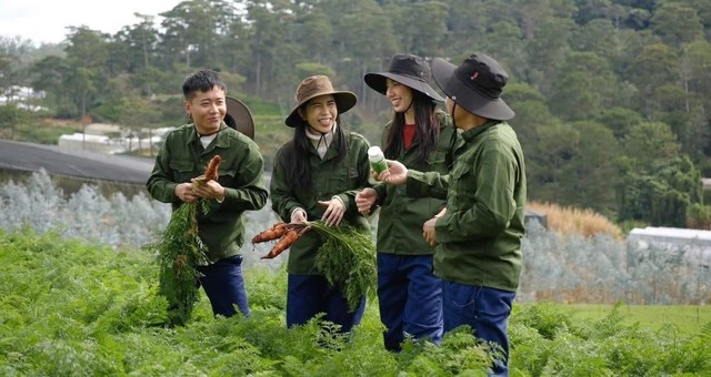 Ý tưởng kẹo KERA là món quà Lê Thành Công tặng Hoa hậu Thùy Tiên- Ảnh 2.