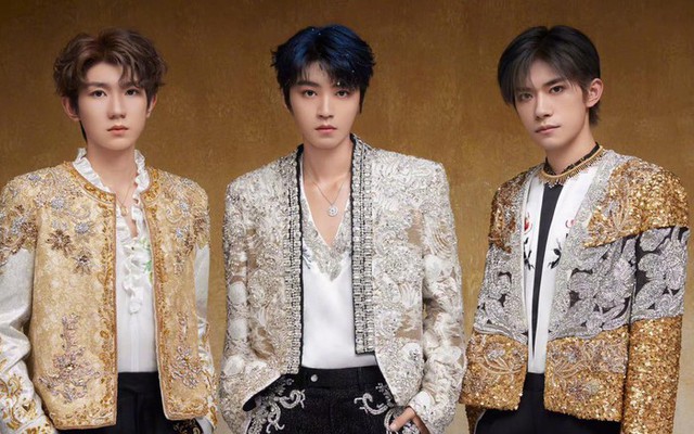 Chuyện gì đang xảy ra với nam thần đẹp trai nhất showbiz?- Ảnh 12.