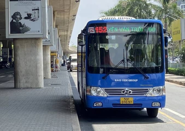 Chỉ tốn 5k để đi xe đến sân bay Tân Sơn Nhất, một cách quá hay mà cực ít người biết đến - Ảnh 2. Chỉ tốn 5k để đi xe đến sân bay Tân Sơn Nhất, một cách quá hay mà cực ít người biết đến - Ảnh 2.