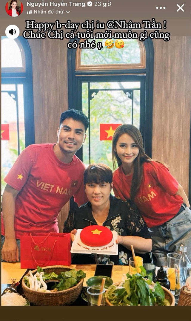 Chỉ 2 từ lộ ngay mối quan hệ của MC Huyền Trang Mù Tạt với mẹ cầu thủ nổi tiếng- Ảnh 1.