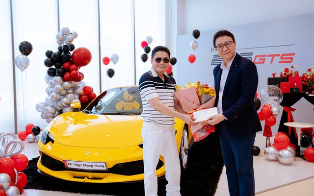 Chủ nhân mới nhất của siêu xe Ferrari 296 GTS- Ảnh 1.