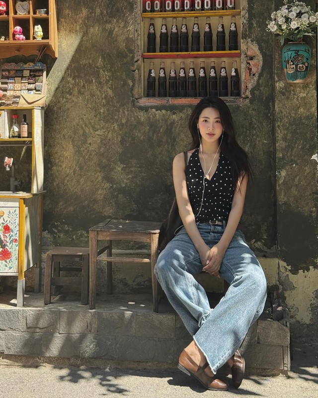 Nữ diễn viên Việt đã xinh mê mẩn còn có style chuẩn nàng thơ- Ảnh 5.